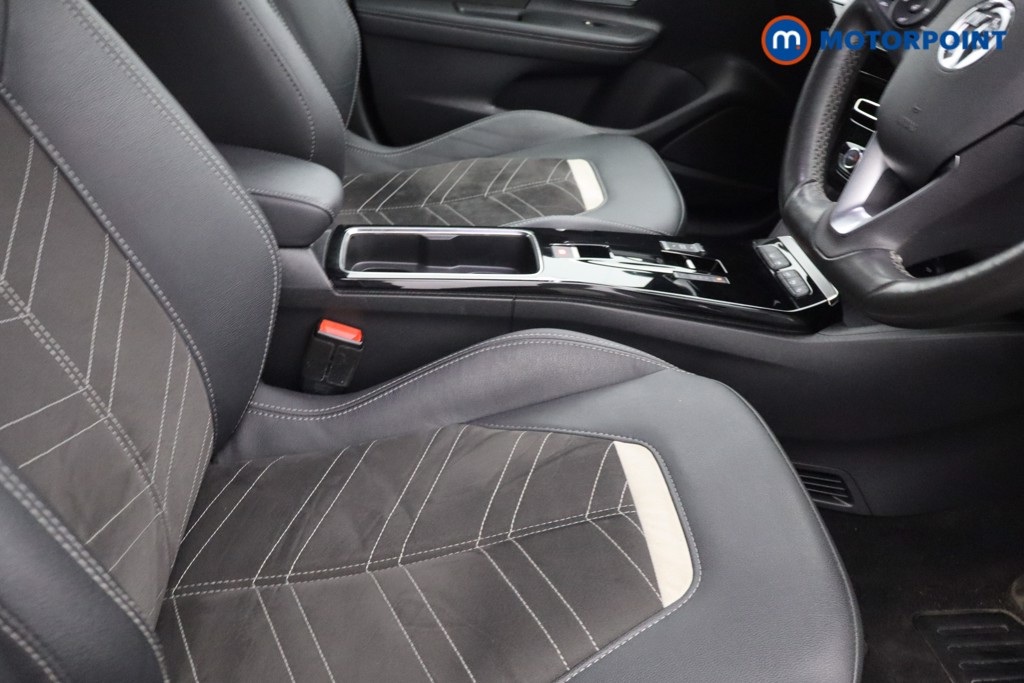 Vauxhall Mokka Ultimate Automatic Electric SUV - Stock Number (1646129) - 11th supplementary image