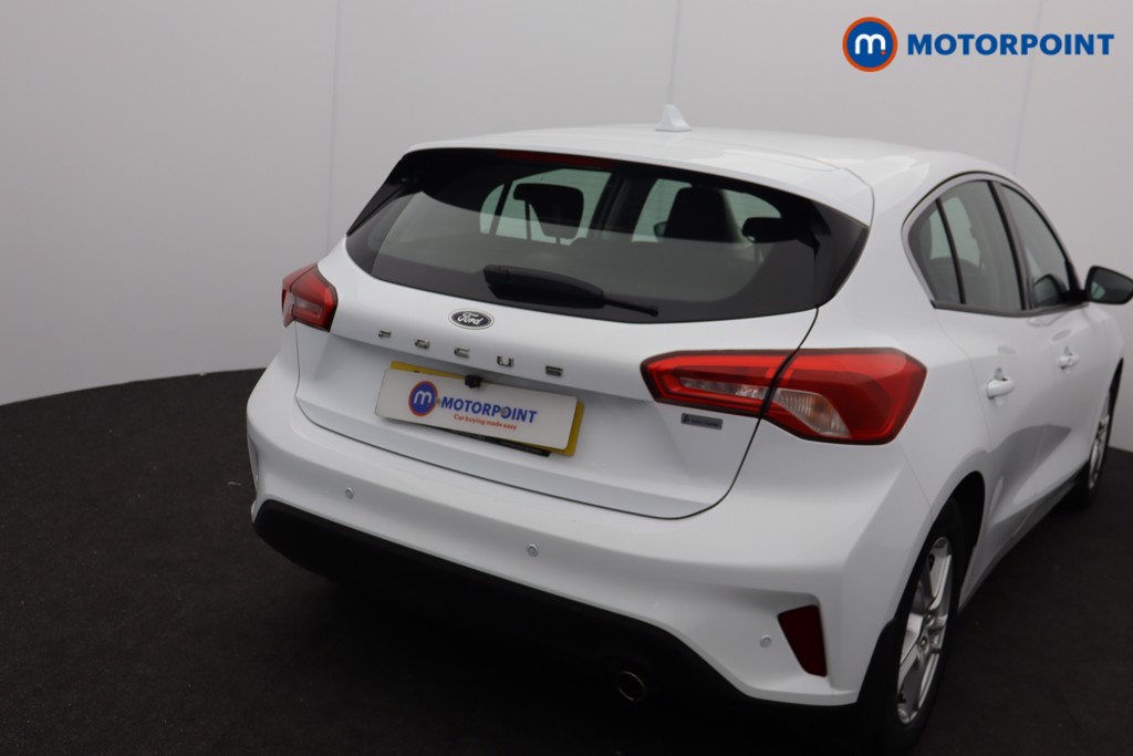 Ford Focus Zetec Manual Petrol Hatchback - Stock Number (1646344) - 2nd supplementary image