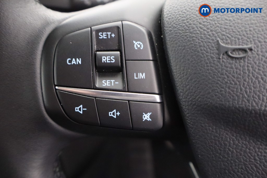 Ford Focus Zetec Manual Petrol Hatchback - Stock Number (1646344) - 15th supplementary image