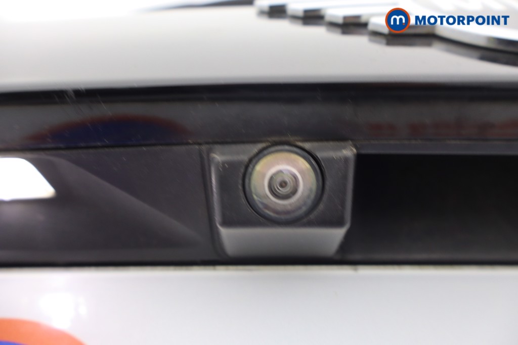 Mini Countryman Cooper Classic Manual Petrol SUV - Stock Number (1646540) - 6th supplementary image