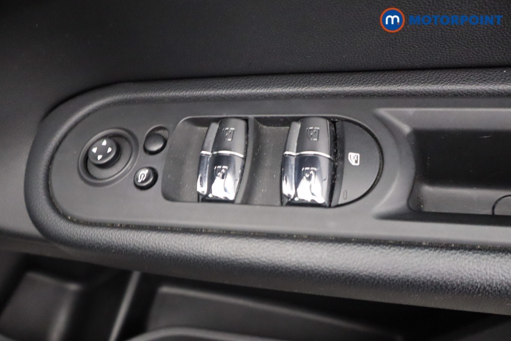 Mini Countryman Cooper Classic Manual Petrol SUV - Stock Number (1646540) - 13th supplementary image