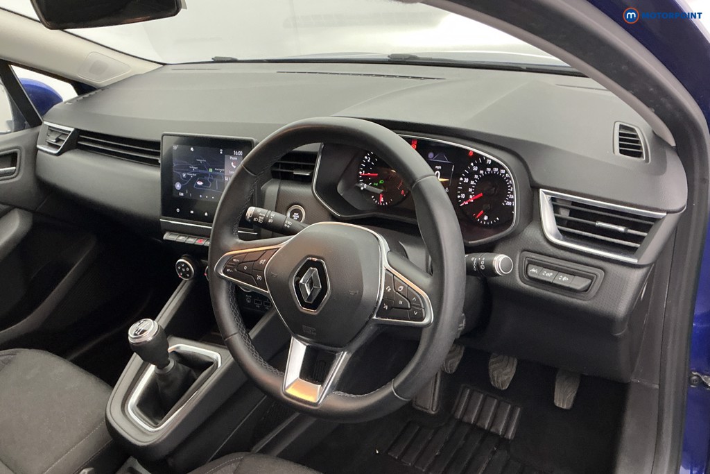 Renault Clio Iconic Manual Petrol Hatchback - Stock Number (1646600) - 8th supplementary image