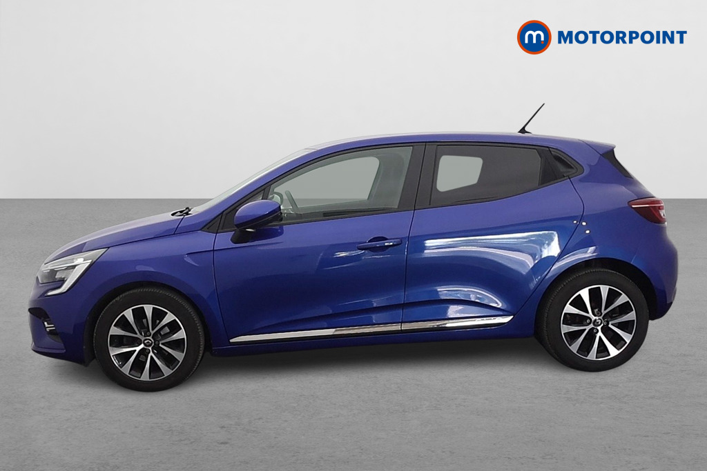 Renault Clio Iconic Manual Petrol Hatchback - Stock Number (1646600) - Passenger side
