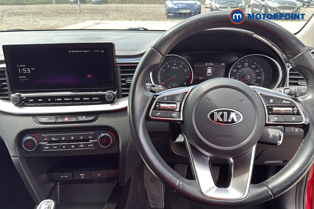 KIA Ceed 3 Manual Petrol Hatchback - Stock Number (1646670) - 2nd supplementary image