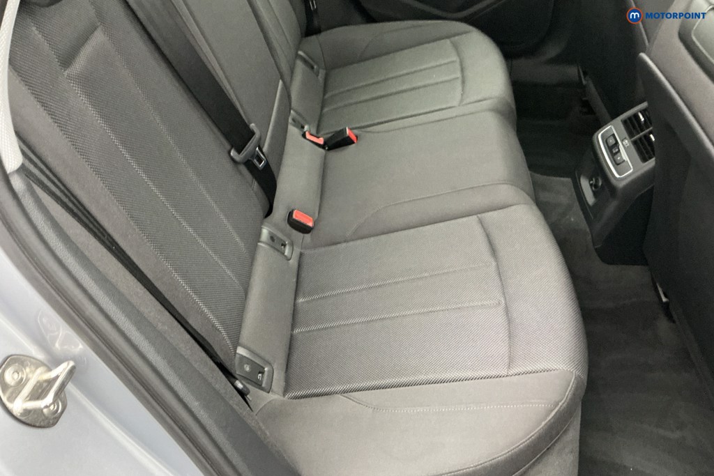Audi A4 Technik Automatic Diesel Saloon - Stock Number (1646911) - 4th supplementary image