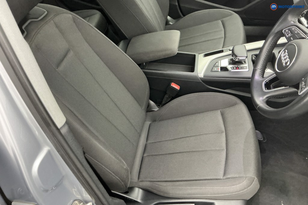Audi A4 Technik Automatic Diesel Saloon - Stock Number (1646911) - 5th supplementary image
