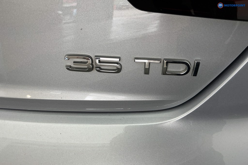 Audi A4 Technik Automatic Diesel Saloon - Stock Number (1646911) - 32nd supplementary image