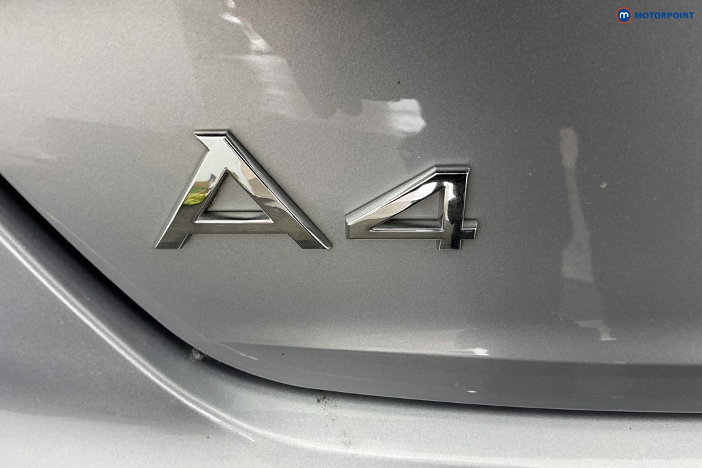Audi A4 Technik Automatic Diesel Saloon - Stock Number (1646911) - 33rd supplementary image