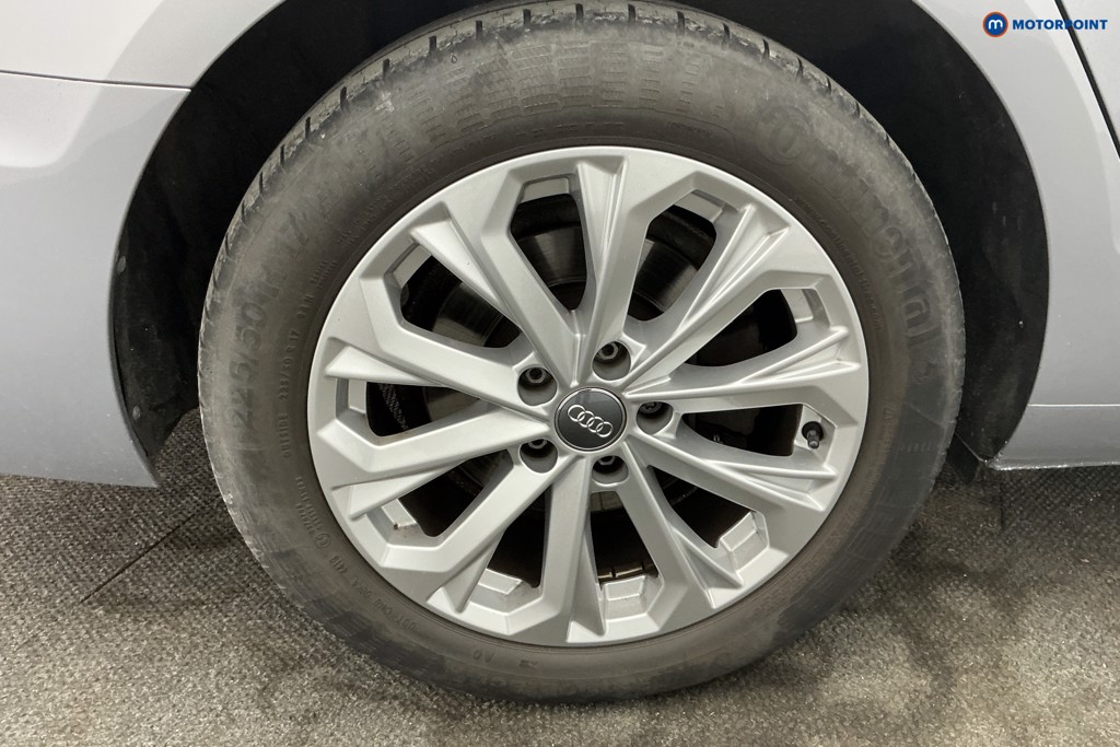 Audi A4 Technik Automatic Diesel Saloon - Stock Number (1646911) - 35th supplementary image