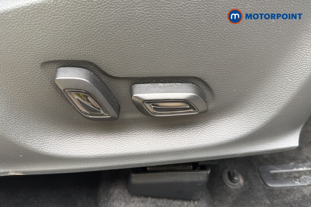 Mg Motor Uk ZS Exclusive Automatic Petrol SUV - Stock Number (1646927) - 23rd supplementary image