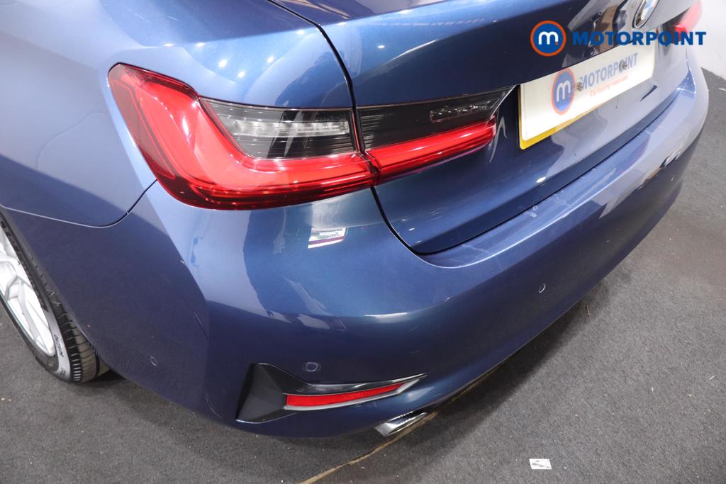 BMW 3 Series SE Manual Diesel Saloon - Stock Number (1647049) - 9th supplementary image