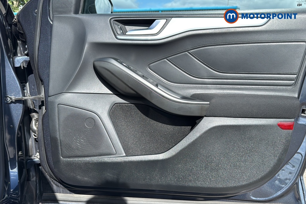 Ford Focus Active Automatic Diesel Hatchback - Stock Number (1647088) - 18th supplementary image