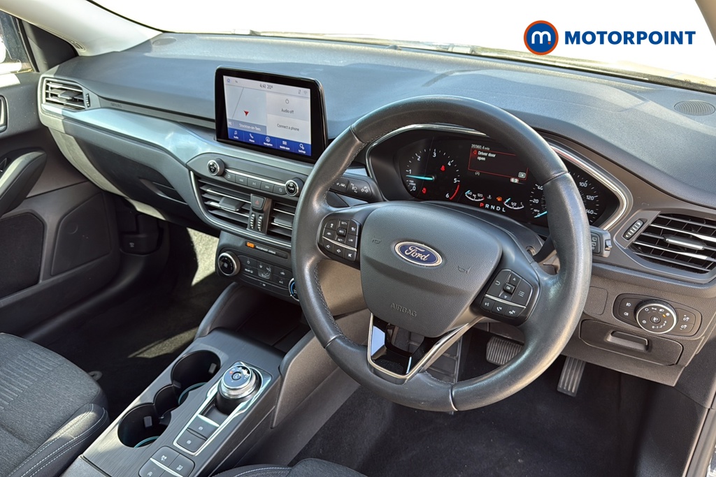 Ford Focus Active Automatic Diesel Hatchback - Stock Number (1647088) - 1st supplementary image