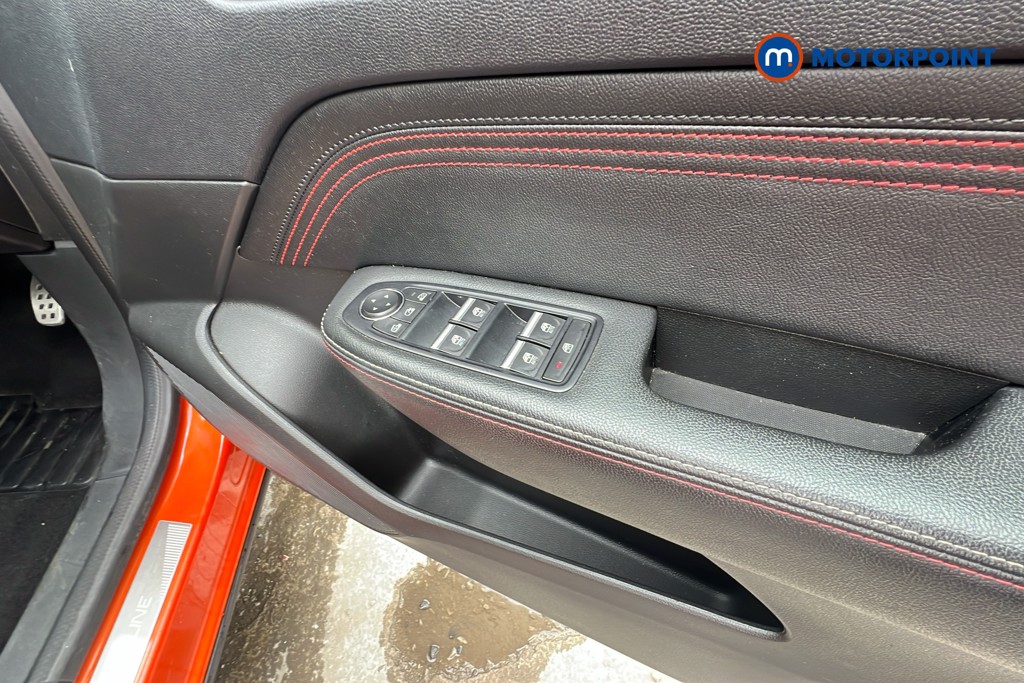 Renault Arkana R.S. Line Automatic Petrol-Electric Hybrid SUV - Stock Number (1647274) - 20th supplementary image
