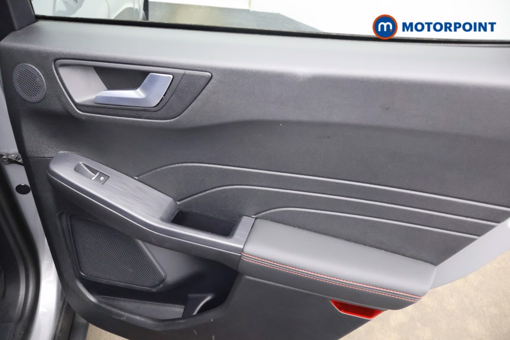 Ford Kuga St-Line Automatic Petrol-Electric Hybrid SUV - Stock Number (1647904) - 16th supplementary image