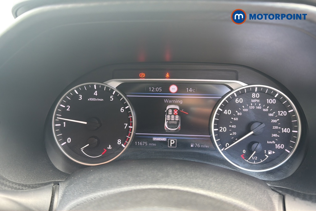 Nissan Juke N-Connecta Automatic Petrol SUV - Stock Number (1647924) - 7th supplementary image