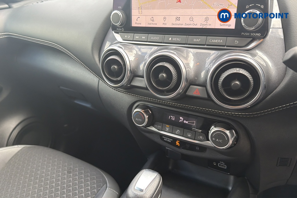 Nissan Juke N-Connecta Automatic Petrol SUV - Stock Number (1647924) - 12th supplementary image
