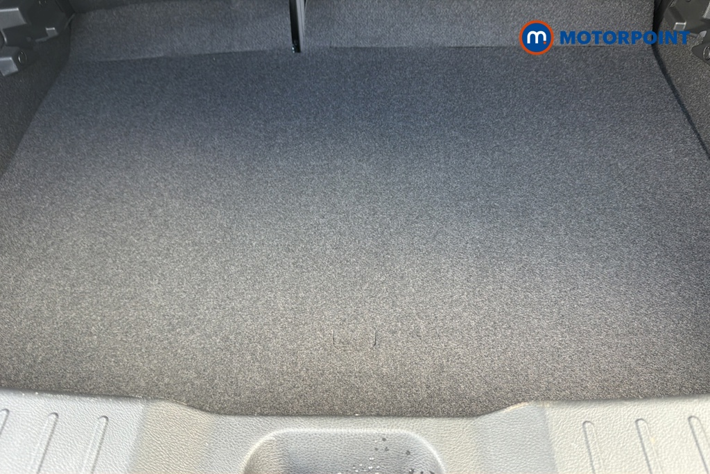 Nissan Juke N-Connecta Automatic Petrol SUV - Stock Number (1647924) - 33rd supplementary image
