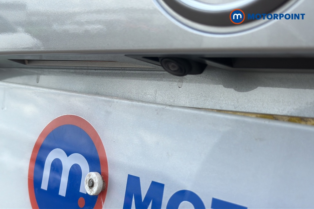 Nissan Juke N-Connecta Automatic Petrol SUV - Stock Number (1647924) - 37th supplementary image
