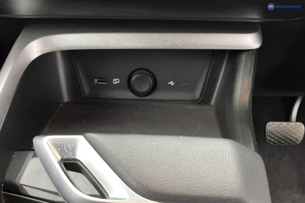 Mg Motor Uk ZS Trophy Automatic Petrol-Electric Hybrid SUV - Stock Number (1648017) - 17th supplementary image