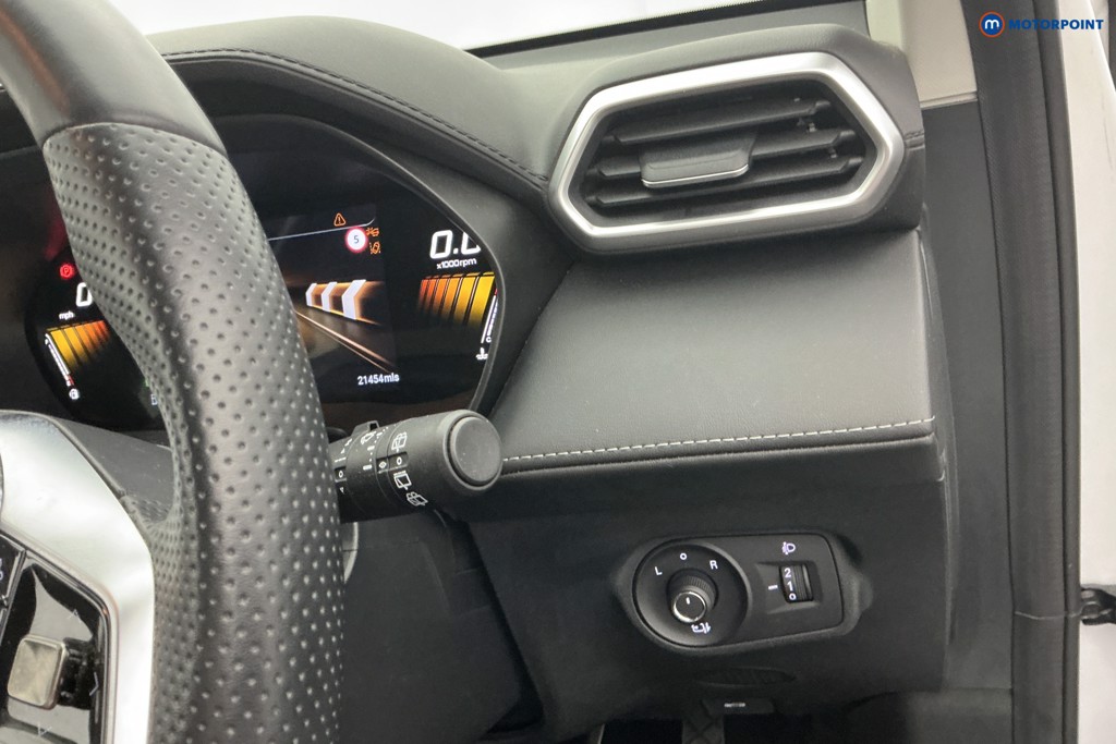 Mg Motor Uk ZS Trophy Automatic Petrol-Electric Hybrid SUV - Stock Number (1648017) - 22nd supplementary image