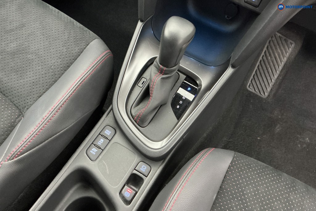 Toyota Yaris Cross Gr Sport Automatic Petrol-Electric Hybrid Estate - Stock Number (1648087) - 15th supplementary image