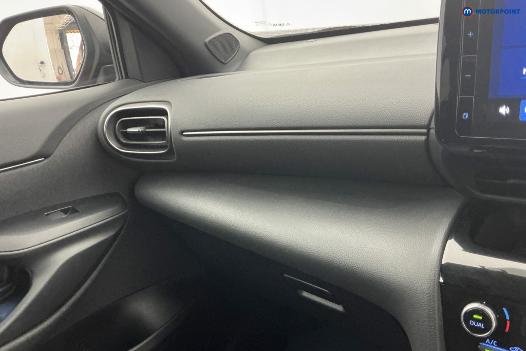 Toyota Yaris Cross Gr Sport Automatic Petrol-Electric Hybrid Estate - Stock Number (1648087) - 18th supplementary image