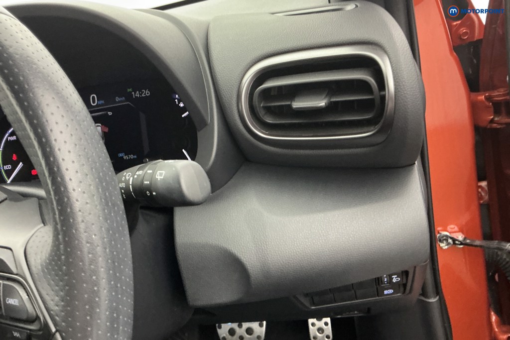 Toyota Yaris Cross Gr Sport Automatic Petrol-Electric Hybrid Estate - Stock Number (1648087) - 22nd supplementary image