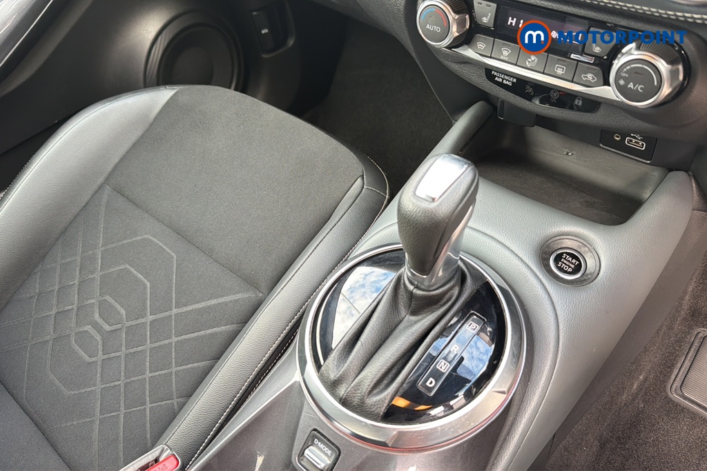 Nissan Juke Tekna Automatic Petrol SUV - Stock Number (1648258) - 15th supplementary image