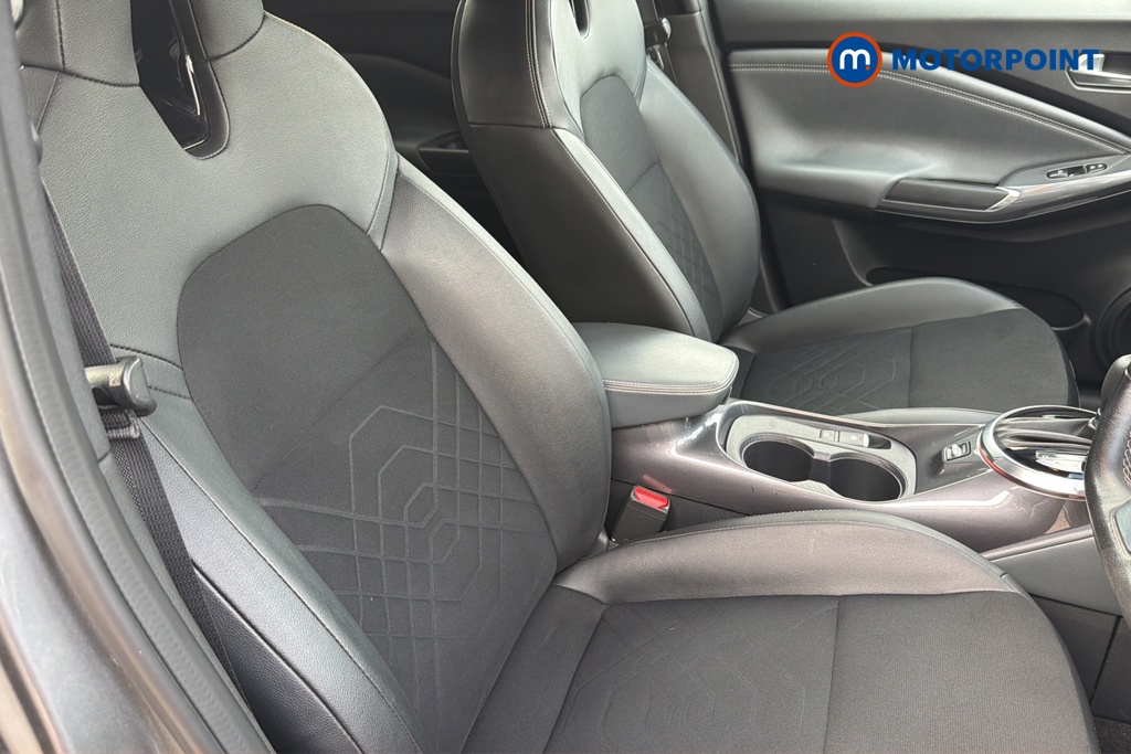Nissan Juke Tekna Automatic Petrol SUV - Stock Number (1648258) - 22nd supplementary image