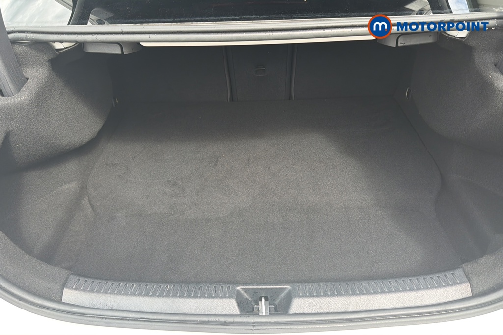 Mercedes-Benz A Class Amg Line Executive Edition Automatic Petrol Plug-In Hybrid Saloon - Stock Number (1648590) - 30th supplementary image