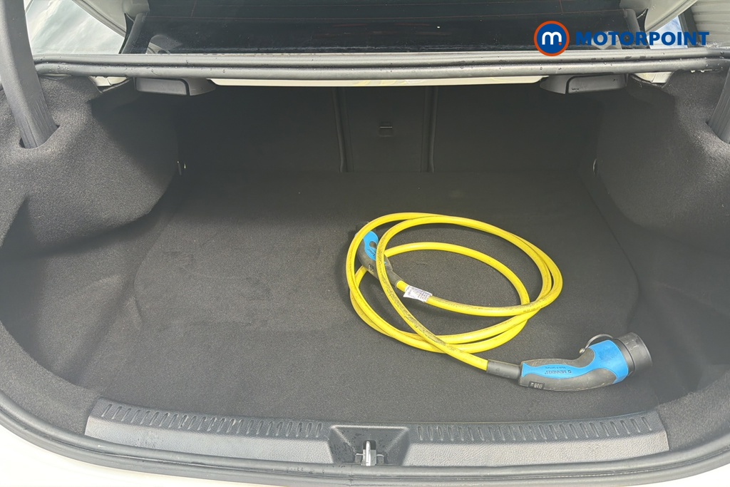 Mercedes-Benz A Class Amg Line Executive Edition Automatic Petrol Plug-In Hybrid Saloon - Stock Number (1648590) - 34th supplementary image