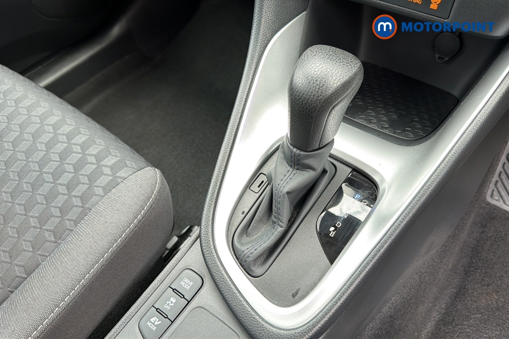 Toyota Yaris Icon Automatic Petrol-Electric Hybrid Hatchback - Stock Number (1648851) - 15th supplementary image