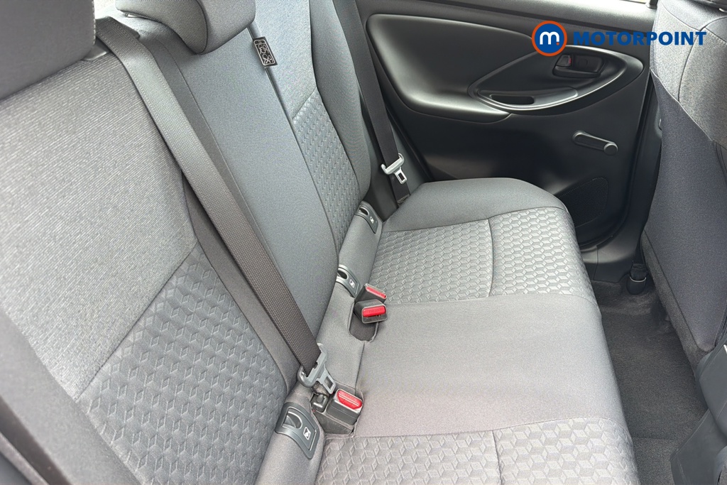 Toyota Yaris Icon Automatic Petrol-Electric Hybrid Hatchback - Stock Number (1648851) - 25th supplementary image