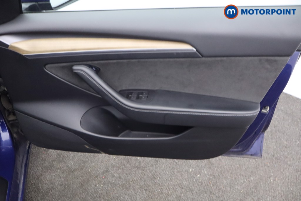 Tesla Model 3 Standard Plus Automatic Electric Saloon - Stock Number (1648863) - 9th supplementary image