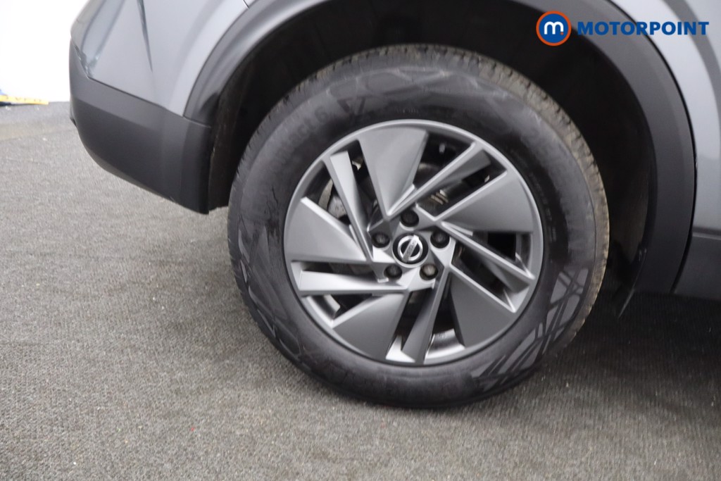 Nissan Qashqai Acenta Premium Manual Petrol SUV - Stock Number (1648883) - 7th supplementary image