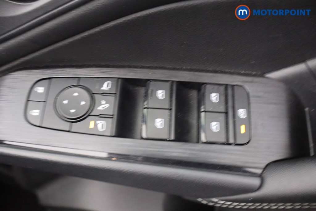 Nissan Qashqai Acenta Premium Manual Petrol SUV - Stock Number (1648883) - 11th supplementary image