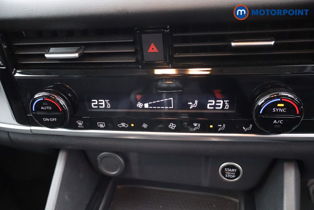 Nissan Qashqai Acenta Premium Manual Petrol SUV - Stock Number (1648883) - 17th supplementary image