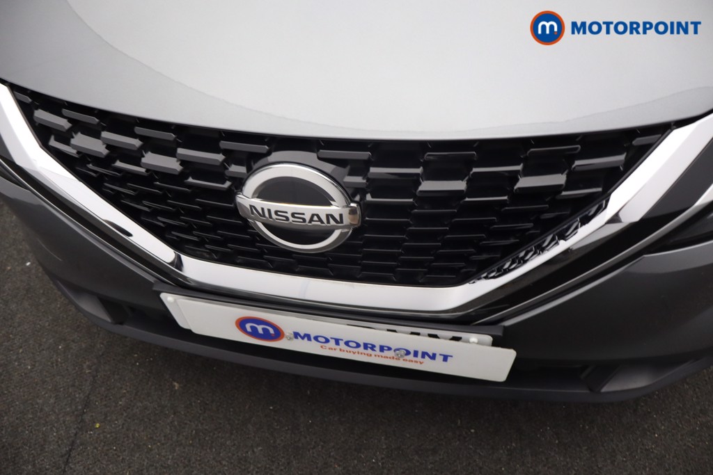 Nissan Qashqai Acenta Premium Manual Petrol SUV - Stock Number (1648883) - 23rd supplementary image