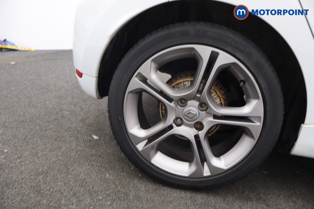 Renault Clio Gt Line Manual Petrol Hatchback - Stock Number (1649291) - 5th supplementary image