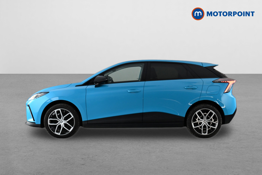 Mg Motor Uk MG4 Trophy Automatic Electric SUV - Stock Number (1649375) - Passenger side