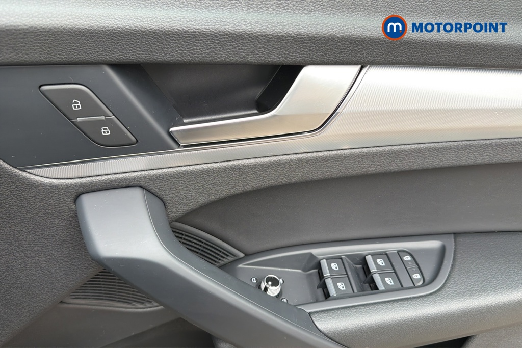 Audi Q5 Sport Automatic Diesel SUV - Stock Number (1649412) - 19th supplementary image