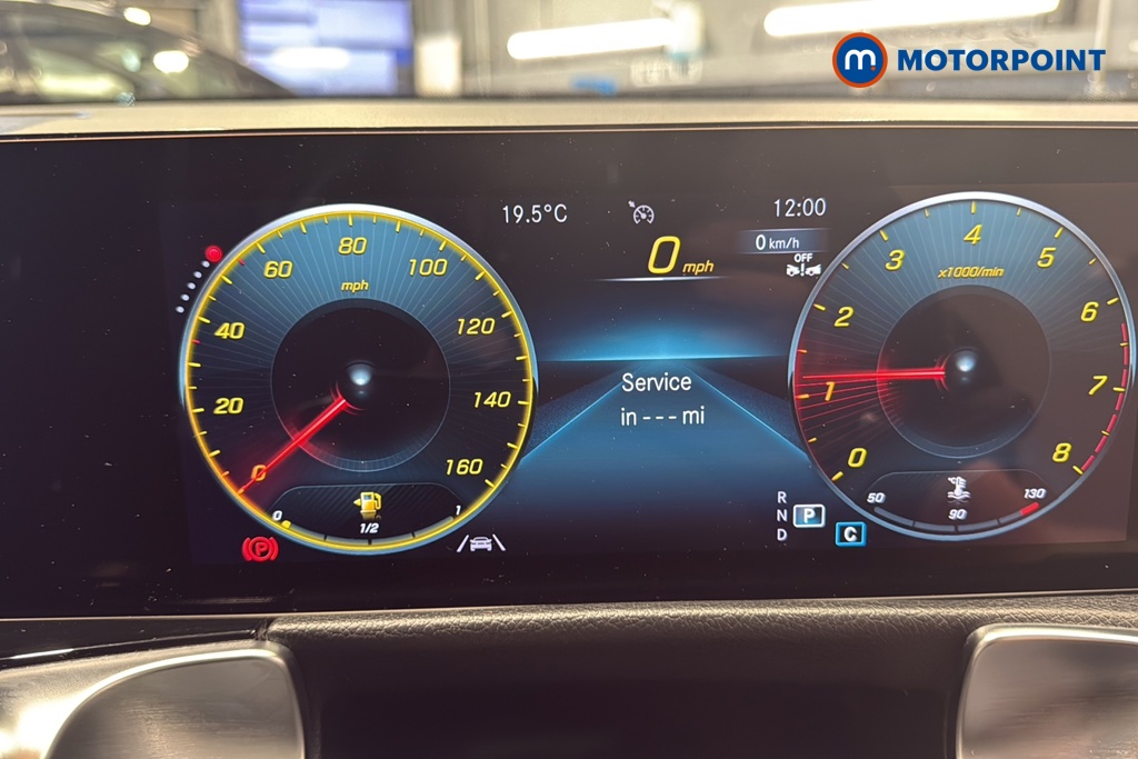 Mercedes-Benz GLB Amg Line Automatic Petrol SUV - Stock Number (1649600) - 7th supplementary image