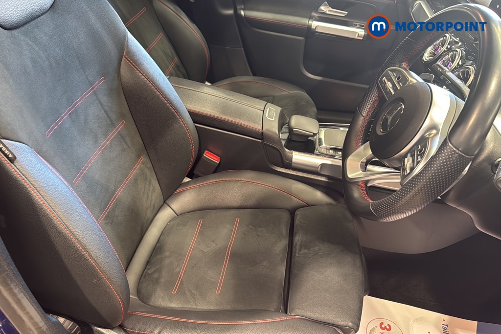 Mercedes-Benz GLB Amg Line Automatic Petrol SUV - Stock Number (1649600) - 22nd supplementary image