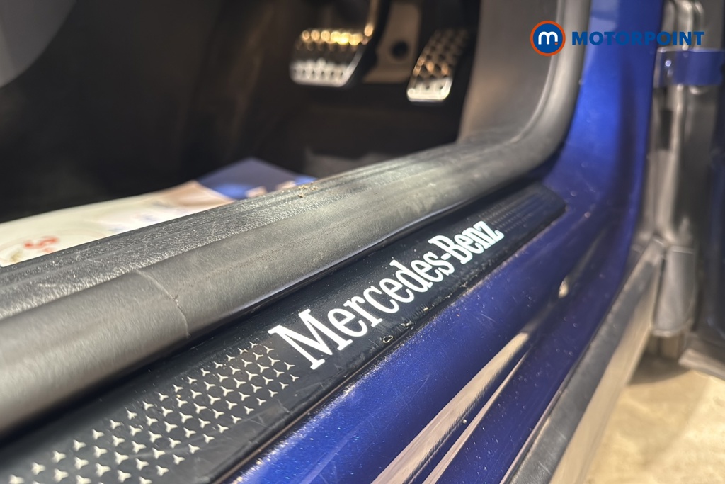 Mercedes-Benz GLB Amg Line Automatic Petrol SUV - Stock Number (1649600) - 24th supplementary image