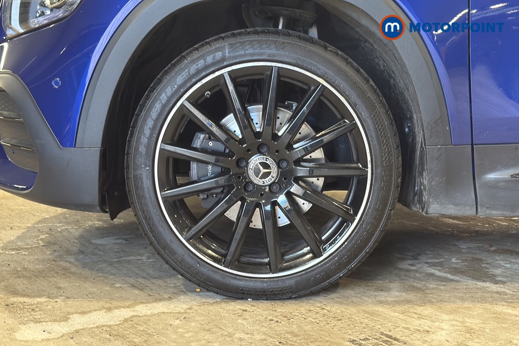 Mercedes-Benz GLB Amg Line Automatic Petrol SUV - Stock Number (1649600) - 44th supplementary image