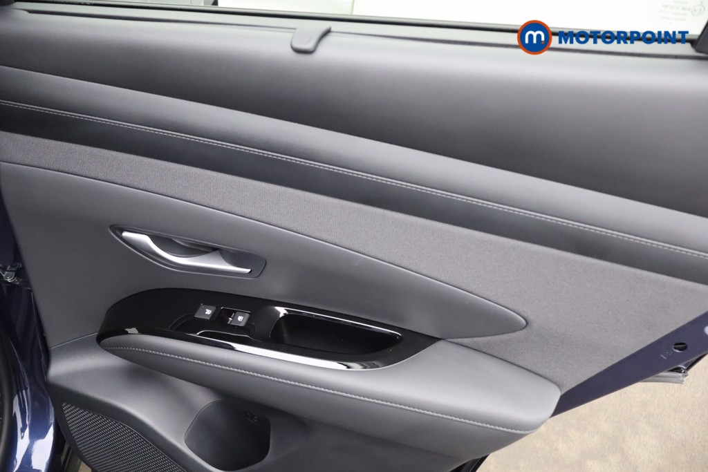 Hyundai Tucson Ultimate Automatic Petrol SUV - Stock Number (1649796) - 17th supplementary image