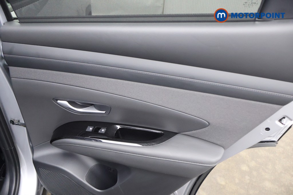 Hyundai Tucson Ultimate Automatic Petrol SUV - Stock Number (1649804) - 16th supplementary image