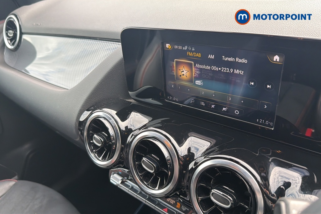Mercedes-Benz GLA Amg Line Automatic Petrol SUV - Stock Number (1649815) - 8th supplementary image
