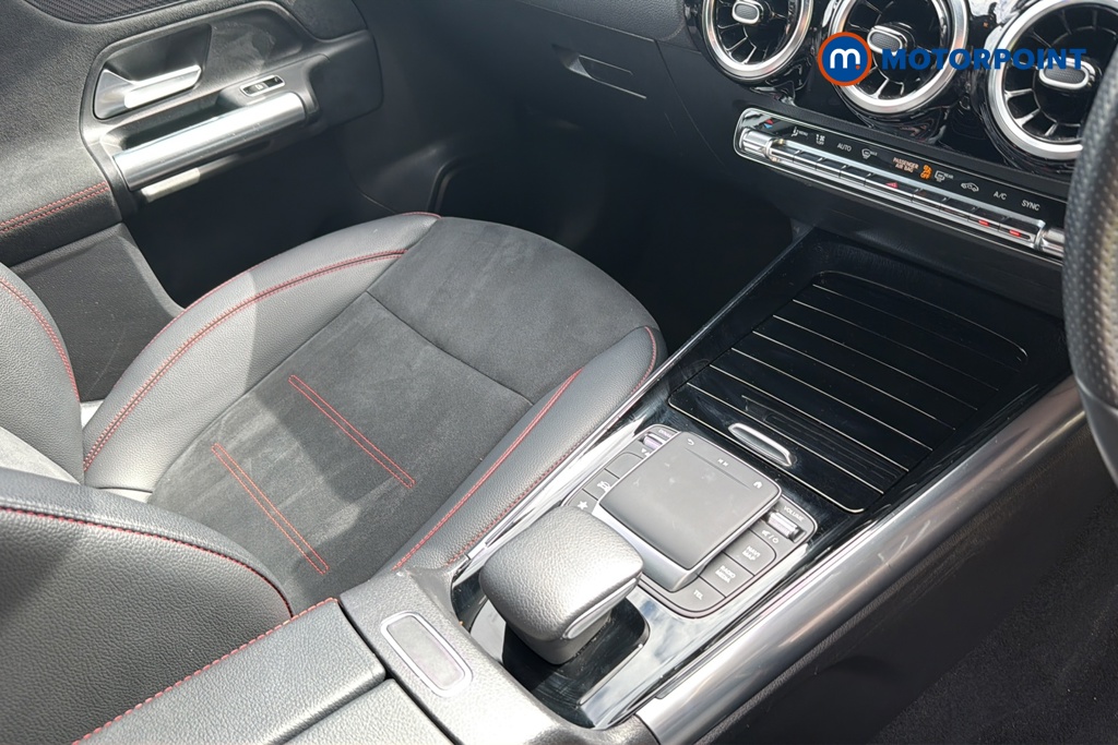 Mercedes-Benz GLA Amg Line Automatic Petrol SUV - Stock Number (1649815) - 15th supplementary image